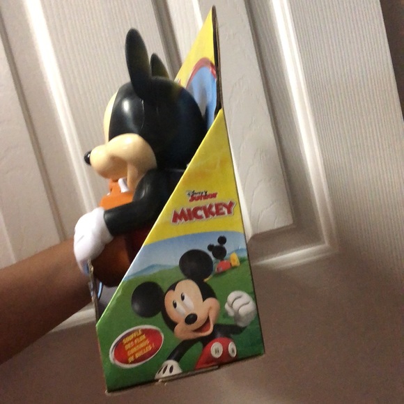 Sold - Picture 6 of 6